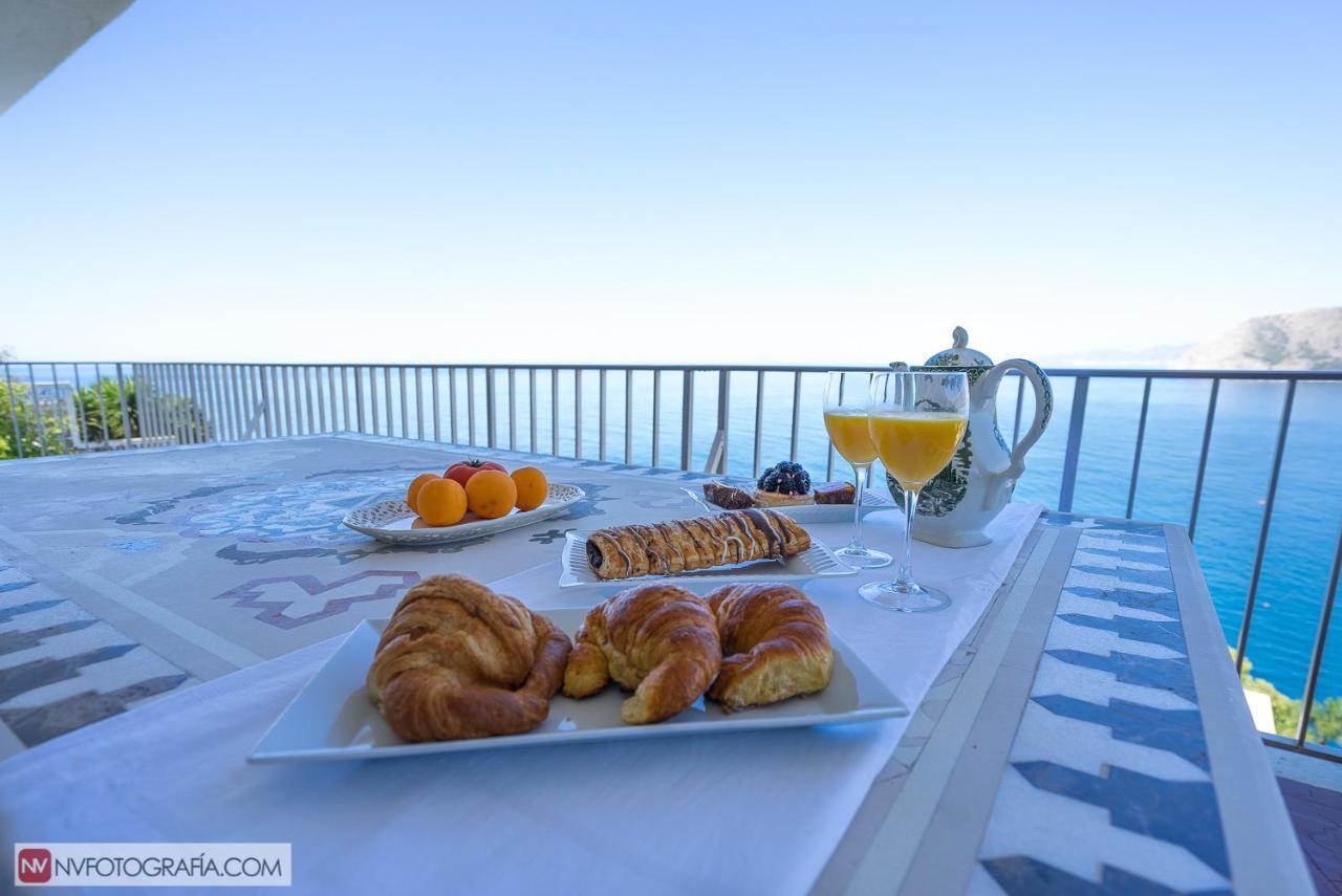 Villa Sobre El Mar Alboran La Herradura  Zewnętrze zdjęcie